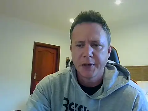 TroyDieselXXX online show from July 29, 2026, 5:06 am
