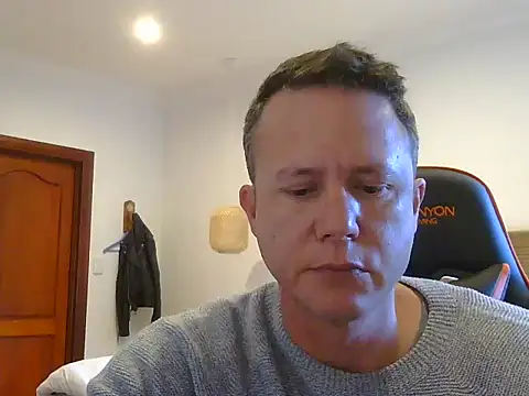TroyDieselXXX online show from July 16, 2026, 5:26 am