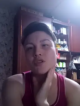 Snapshot of MoonIrene chatting on February 13, 2026, 4:40 pm MoonIrene online show from February 13, 2026, 4:40 pm