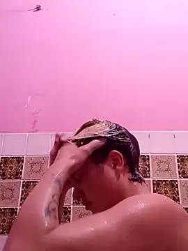 Snapshot of MoonIrene chatting on October 28, 2025, 5:34 pm MoonIrene online show from October 28, 2025, 5:34 pm