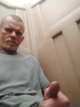 Snapshot of helldonk chatting on February 20, 2026, 6:43 pm helldonk online show from February 20, 2026, 6:43 pm