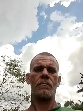 Snapshot of helldonk chatting on September 11, 2025, 5:35 pm helldonk online show from September 11, 2025, 5:35 pm