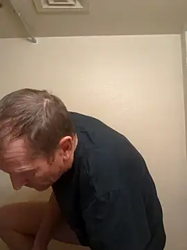 Scooter197352 online show from January 15, 2026, 7:28 pm