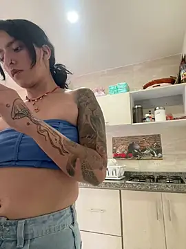 Scaarlettfox online show from March 14, 2026, 4:35 pm