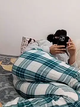 Snapshot of Samaarsexy23 chatting on February 11, 2026, 12:27 pm Samaarsexy23 online show from February 11, 2026, 12:27 pm