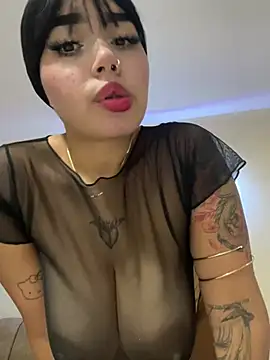 lucialauper  online show from July 9, 2026, 3:07 am