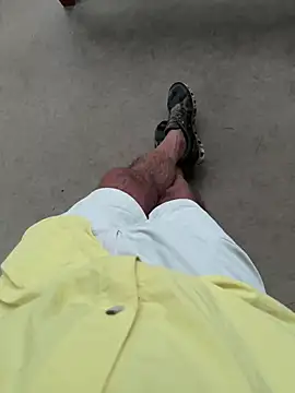 cyclone1212 online show from April 27, 2026, 10:46 am