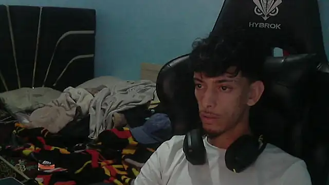 Snapshot of Dark_DesireX chatting on March 20, 2026, 10:22 pm Dark DesireX online show from March 20, 2026, 10:22 pm