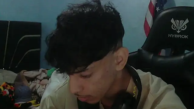 Snapshot of Dark_DesireX chatting on April 8, 2026, 12:50 pm Dark DesireX online show from April 8, 2026, 12:50 pm