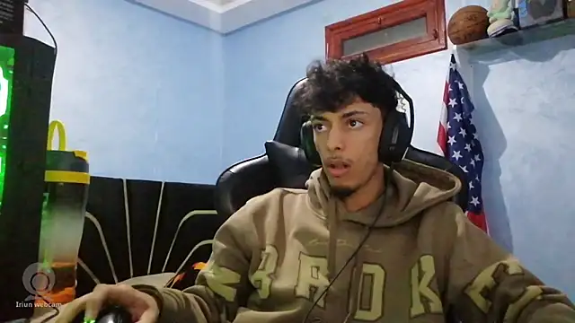 Snapshot of Dark_DesireX chatting on March 4, 2026, 7:21 pm Dark DesireX online show from March 4, 2026, 7:21 pm