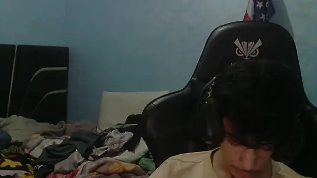 Snapshot of Dark_DesireX chatting on April 2, 2026, 1:18 pm Dark DesireX online show from April 2, 2026, 1:18 pm