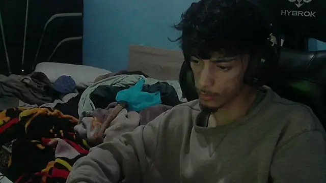 Snapshot of Dark_DesireX chatting on March 27, 2026, 8:32 pm Dark DesireX online show from March 27, 2026, 8:32 pm