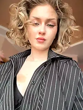 KellyKeler online show from March 21, 2026, 10:09 am