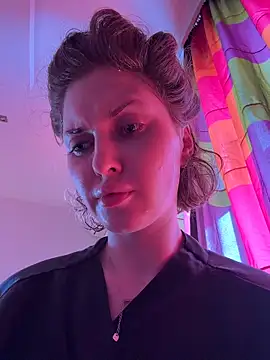 KellyKeler online show from March 4, 2026, 11:18 am