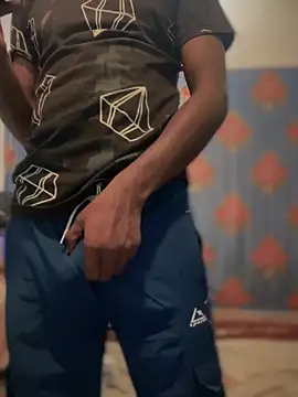 Munny6677 online show from October 28, 2025, 8:41 pm