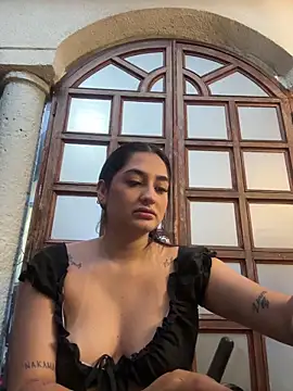 Snapshot of JasmineRhodes chatting on March 13, 2026, 12:10 pm JasmineRhodes online show from March 13, 2026, 12:10 pm