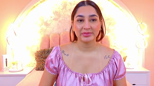 Snapshot of JasmineRhodes chatting on March 9, 2026, 12:09 pm JasmineRhodes online show from March 9, 2026, 12:09 pm