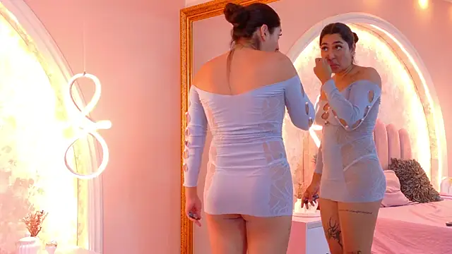 Snapshot of JasmineRhodes chatting on April 2, 2026, 12:12 pm JasmineRhodes online show from April 2, 2026, 12:12 pm