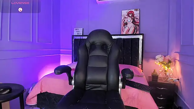 Snapshot of SwettRenata_ chatting on March 19, 2026, 12:49 pm SwettRenata online show from March 19, 2026, 12:49 pm