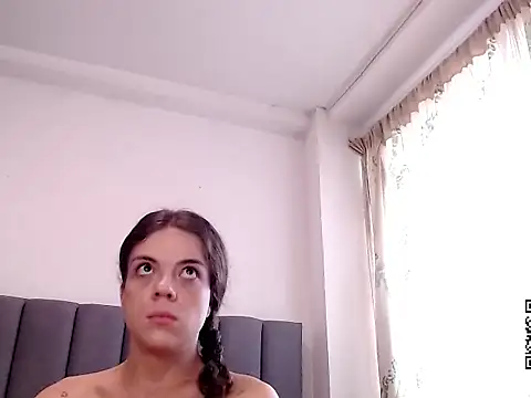 Snapshot of saara_johnson496 chatting on January 19, 2026, 12:31 pm saara johnson496 online show from January 19, 2026, 12:31 pm