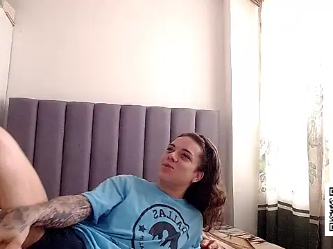 Snapshot of saara_johnson496 chatting on January 13, 2026, 2:32 pm saara johnson496 online show from January 13, 2026, 2:32 pm