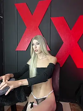 Snapshot of abrilbigcock chatting on December 19, 2025, 8:17 am abrilbigcock online show from December 19, 2025, 8:17 am