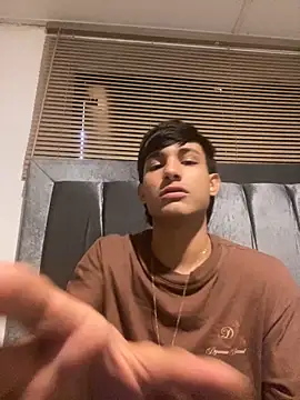 Snapshot of cody_fox10 chatting on September 25, 2025, 7:09 pm cody fox10 online show from September 25, 2025, 7:09 pm