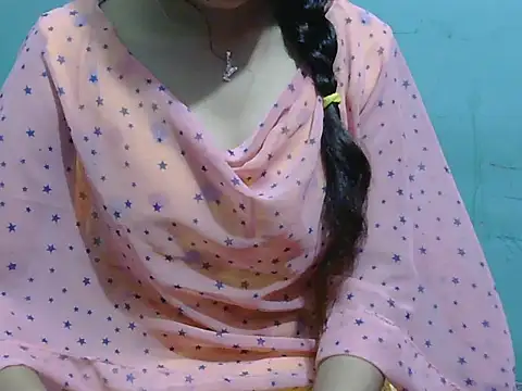 lovely soniya online show from September 10, 2025, 8:24 am