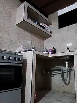 Snapshot of Fernanda30 chatting on December 3, 2025, 2:49 pm Fernanda30 online show from December 3, 2025, 2:49 pm