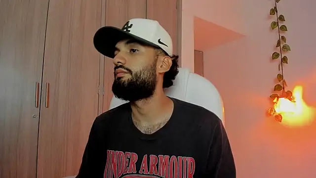 Snapshot of Ryan_Jackson_ chatting on September 10, 2025, 11:26 pm Ryan Jackson  online show from September 10, 2025, 11:26 pm