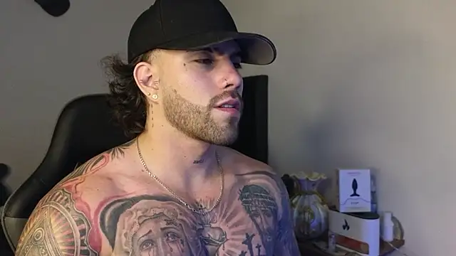 Snapshot of Ades_Lowe chatting on March 29, 2026, 9:55 am Ades Lowe online show from March 29, 2026, 9:55 am