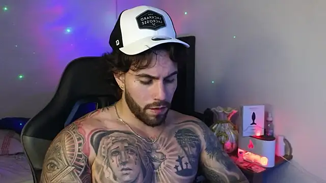 Snapshot of Ades_Lowe chatting on March 27, 2026, 5:49 am Ades Lowe online show from March 27, 2026, 5:49 am