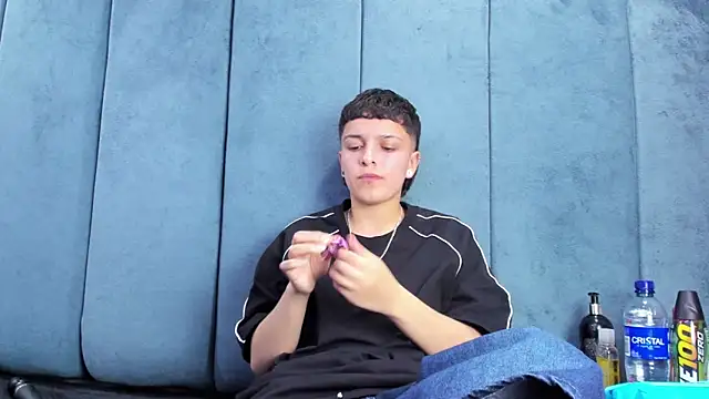 Snapshot of Megan_Thompson_ chatting on March 4, 2026, 2:19 am Megan Thompson online show from March 4, 2026, 2:19 am