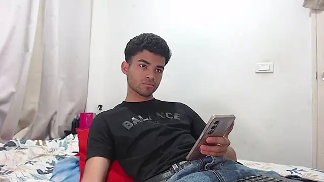 camillo beischel  online show from January 15, 2026, 7:06 pm