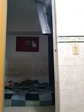 SweettyNaugthy online show from September 21, 2025, 7:02 am