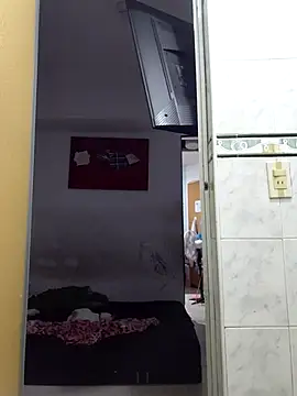 SweettyNaugthy online show from January 7, 2026, 5:01 am