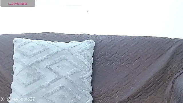 ReyPablo1 online show from November 11, 2025, 7:08 pm