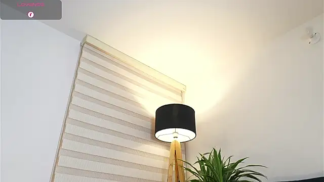 DeusbelliS online show from October 16, 2025, 5:27 am