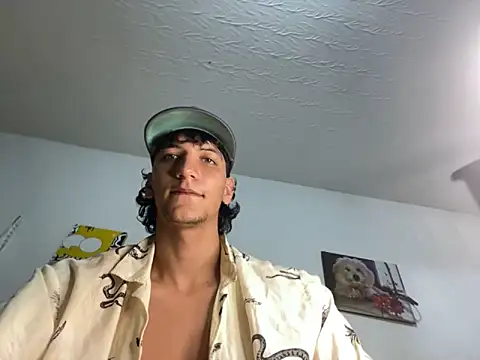 Xulito-25 online show from September 19, 2025, 7:51 pm