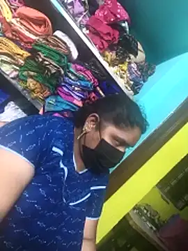 Snapshot of Villageanuty chatting on February 6, 2026, 4:36 pm Villageanuty online show from February 6, 2026, 4:36 pm