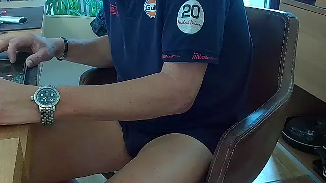 Unique X perience online show from October 12, 2025, 12:06 pm