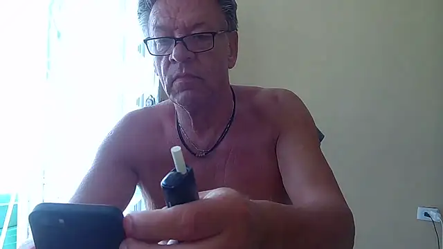 Unique X perience online show from March 21, 2026, 2:43 pm