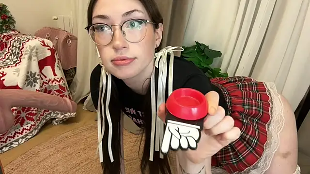 Kelly Berry   online show from December 19, 2025, 4:53 pm