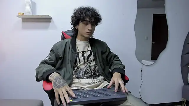 JackesTaylor online show from October 20, 2025, 5:09 am