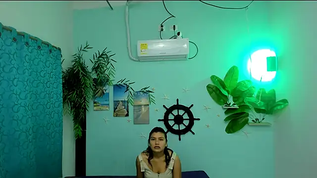 eladyrous98 online show from November 5, 2025, 1:58 pm