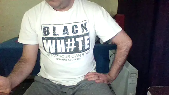 st206boy online show from February 16, 2026, 11:24 pm