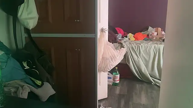 Snapshot of kSwisssxxx chatting on January 13, 2026, 8:02 pm kSwisssxxx online show from January 13, 2026, 8:02 pm