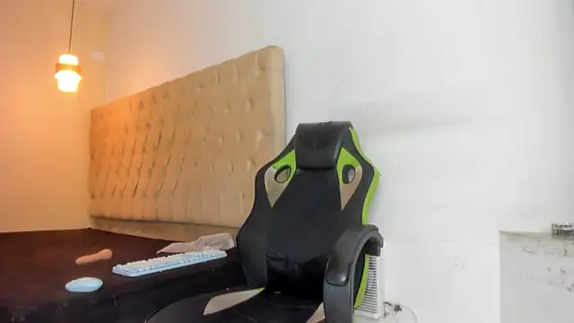 Darkknightx01 online show from March 24, 2026, 2:11 am