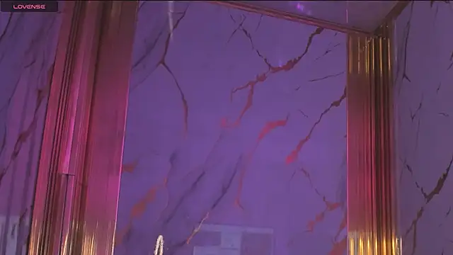 Snapshot of eimy_skinny_ chatting on February 6, 2026, 12:45 pm eimy skinny online show from February 6, 2026, 12:45 pm