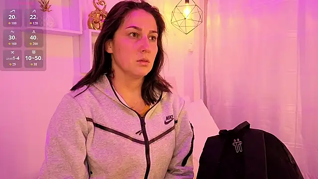 Samaraa Smith online show from October 27, 2025, 11:00 am